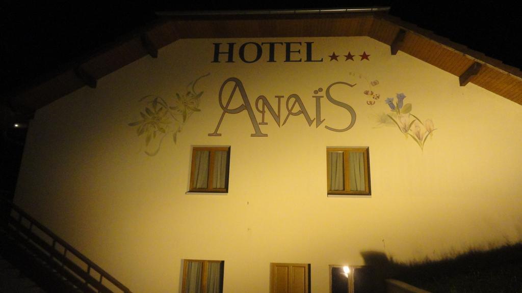 Anais Hotel Viviers-du-Lac Exterior photo